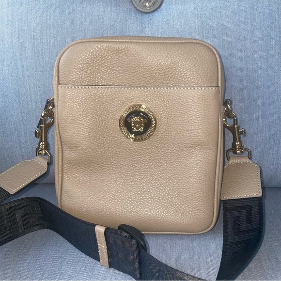 Neutral🤎Versace crossbody Tan Leather La Medusa satchel bag cream shoulder bag - Picture 16 of 16